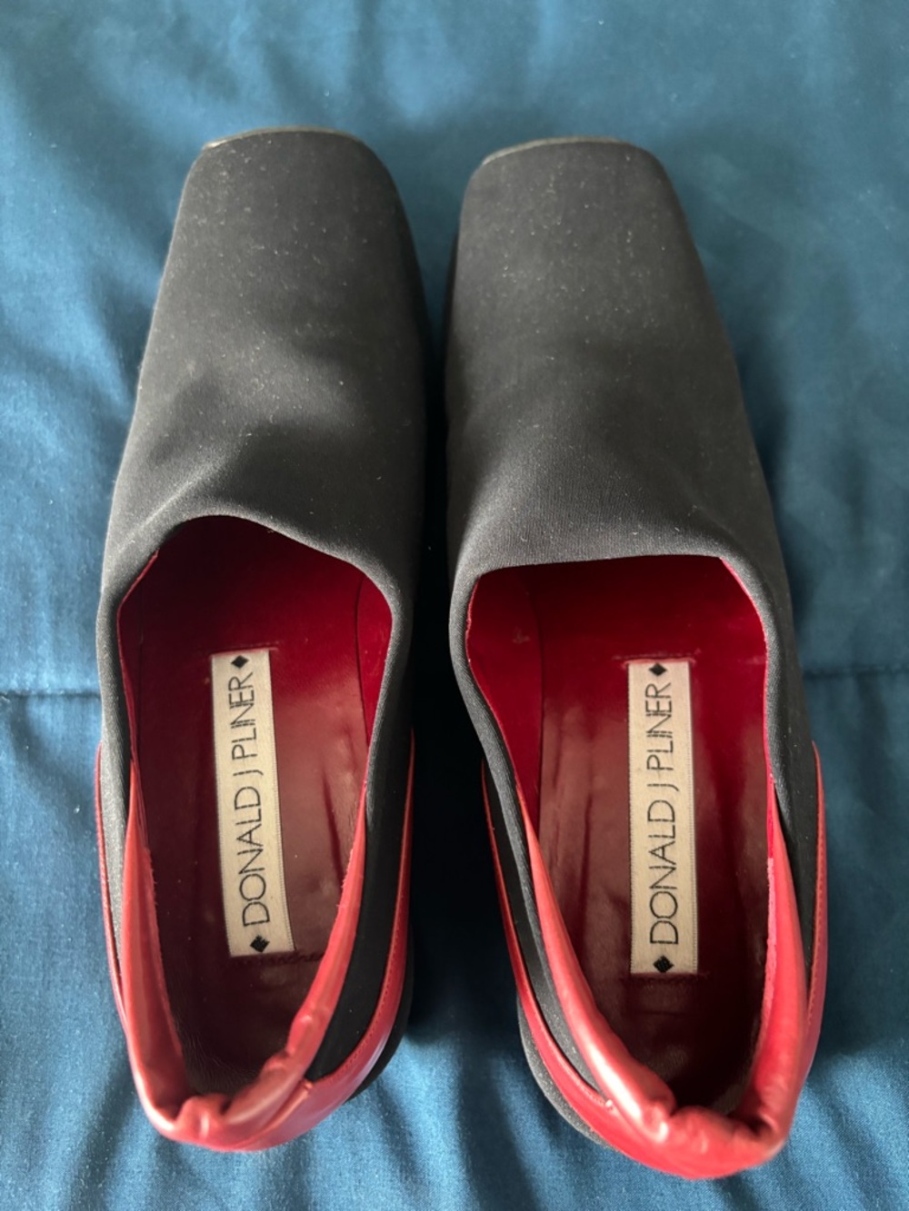 Donald J. Pliner Black Slip-On Mules with Red Lining